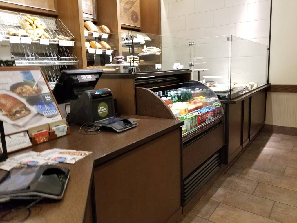 Panera Bread | bakery | 1074 N Washburn St, Oshkosh, WI 54904, USA | 9208917034 OR +1 920-891-7034