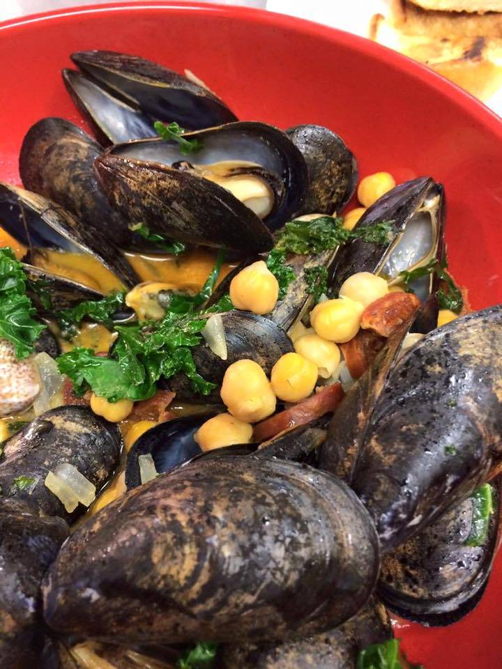 Eastport Kitchen | restaurant | 923 Chesapeake Ave, Annapolis, MD 21403, USA | 4109900000 OR +1 410-990-0000