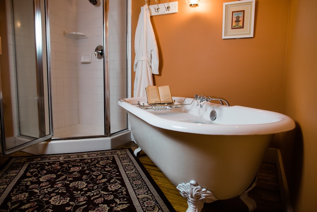 The Mast Farm Inn | restaurant | 2543 Broadstone Rd, Banner Elk, NC 28604, USA | 8289635857 OR +1 828-963-5857