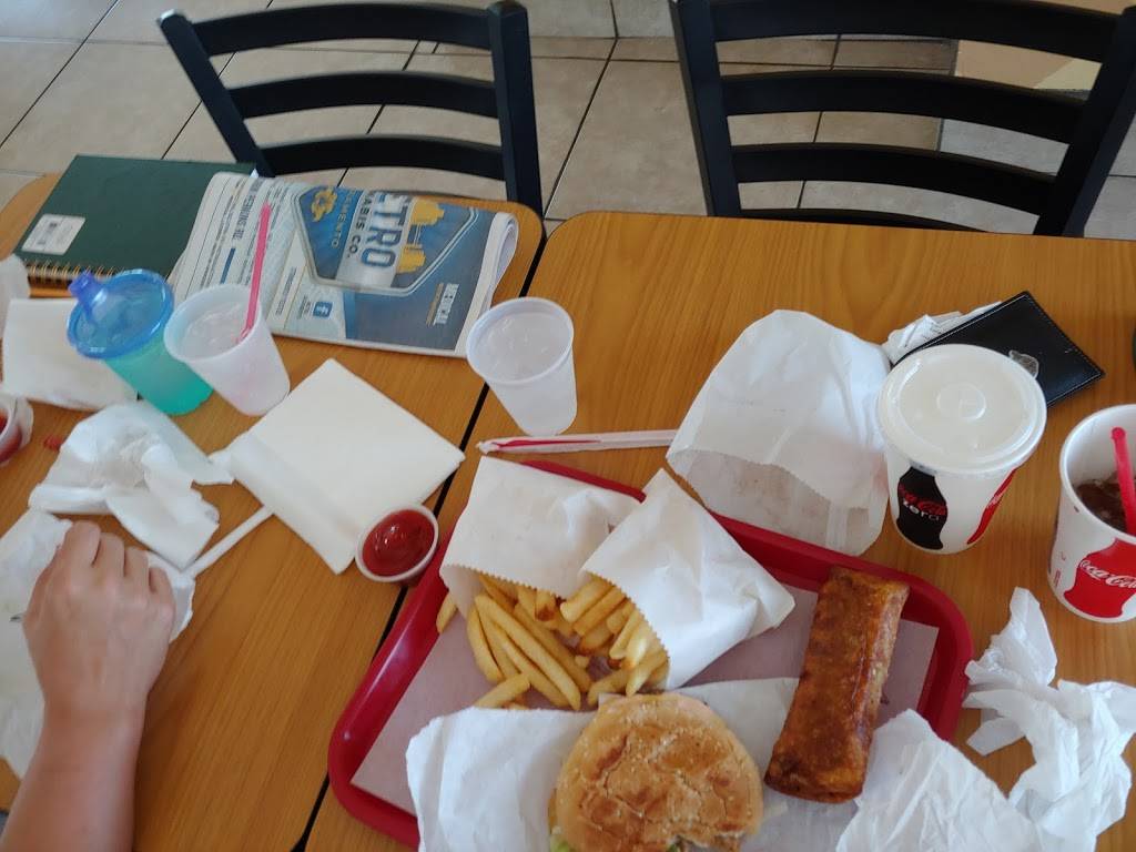 Oasis Burger & Shake | restaurant | 9345 La Riviera Dr, Sacramento, CA 95826, USA | 9163829699 OR +1 916-382-9699