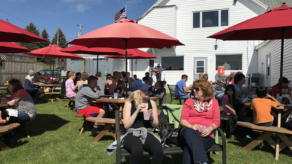 Caseys BBQ & Smokehouse | restaurant | 9626, 7855 WI-42, Egg Harbor, WI 54209, USA | 9208683038 OR +1 920-868-3038