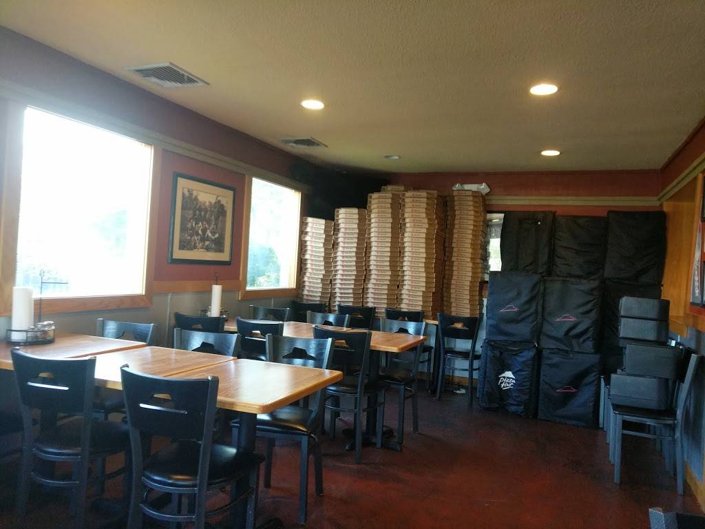 Pizza Hut | restaurant | 1010 N State St, Greenfield, IN 46140, USA | 3174624774 OR +1 317-462-4774