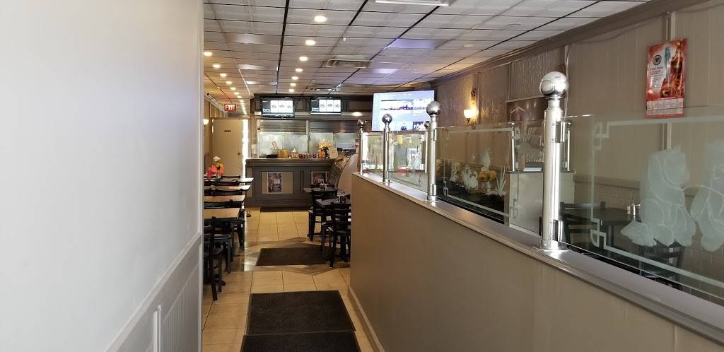 Benin Cafe Resturant | restaurant | 359 Albion Rd, Etobicoke, ON M9W 3P3, Canada | 4165518026 OR +1 416-551-8026