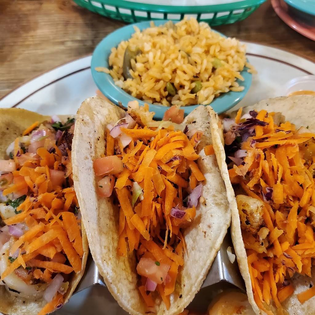 EL TORROS | restaurant | 1044 IN-229, Batesville, IN 47006, USA | 8129330159 OR +1 812-933-0159