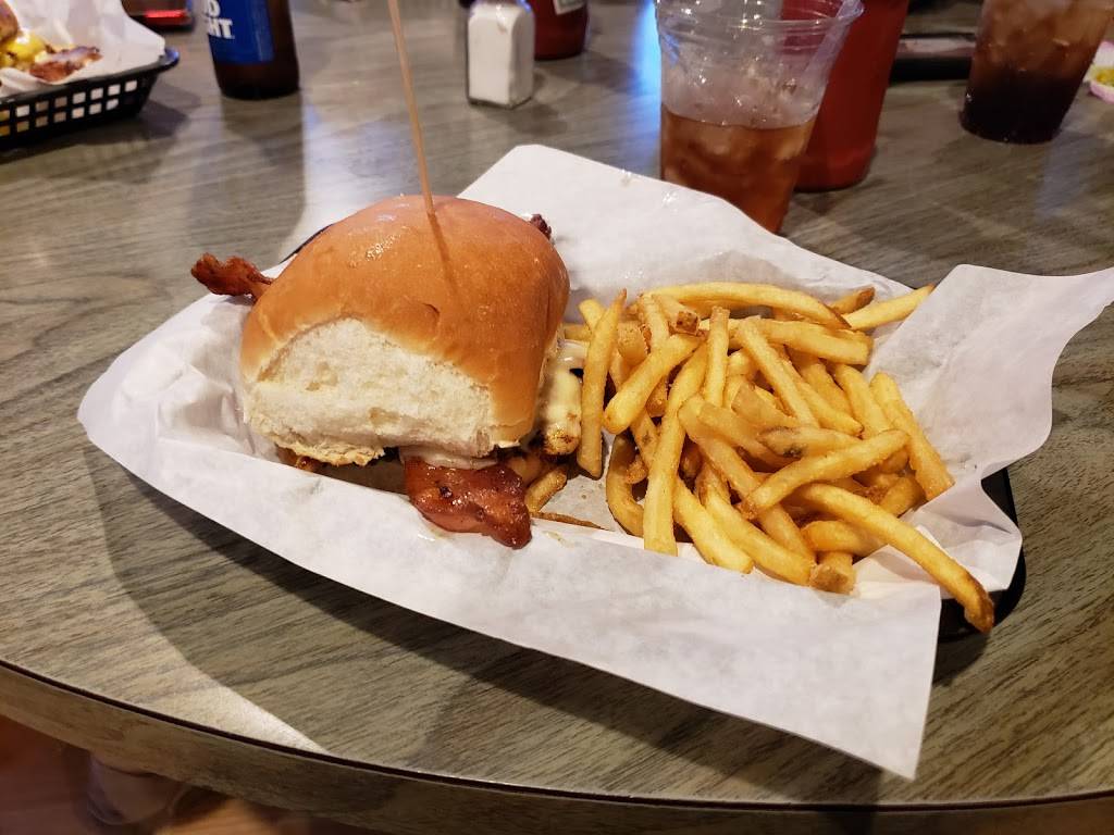 The Ritz | restaurant | 394 U.S. Hwy 71 S, Arnolds Park, IA 51331, USA | 7123322777 OR +1 712-332-2777