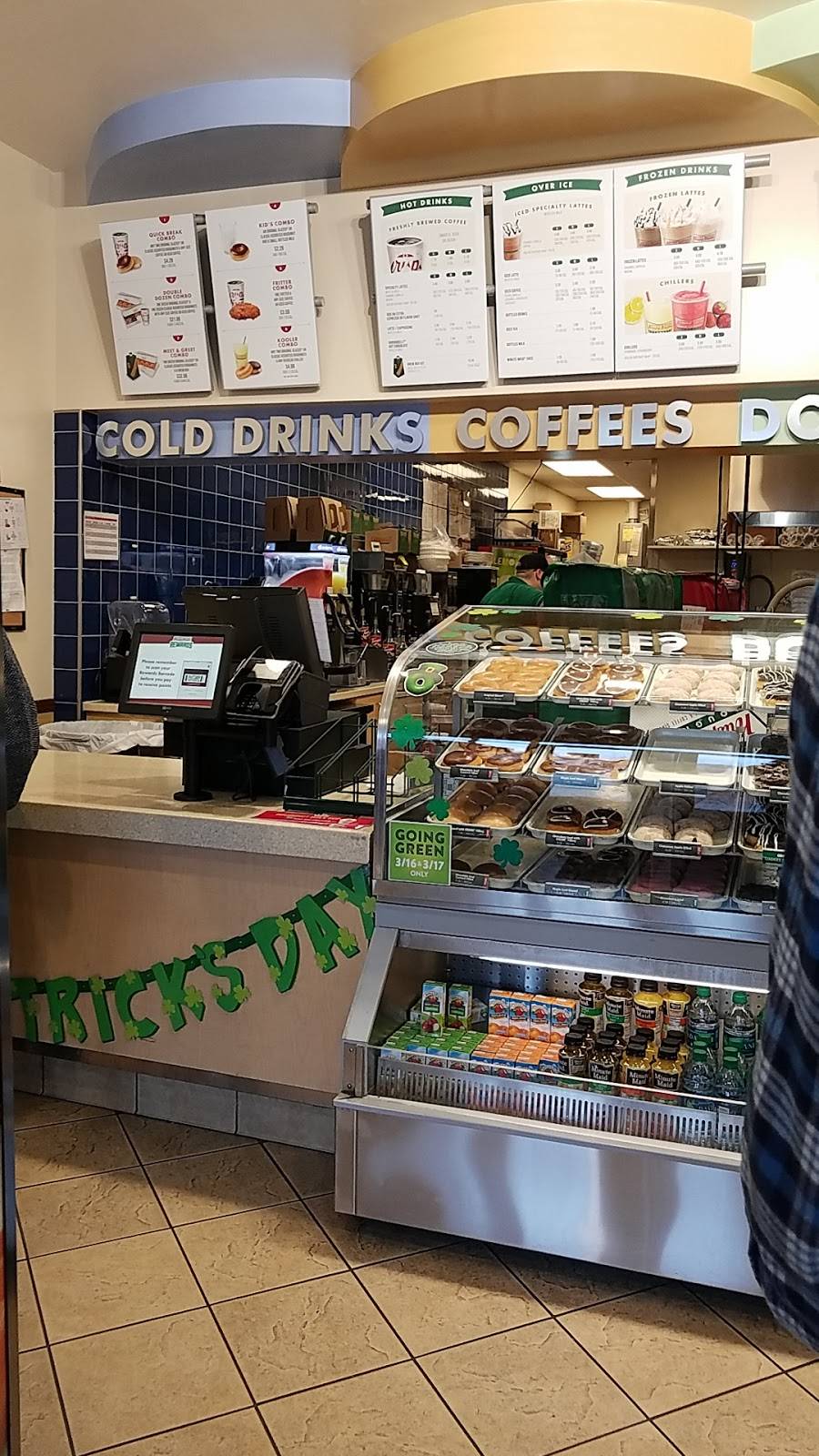 Krispy Kreme | cafe | 1620 E Monte Vista Ave Suite 102, Vacaville, CA 95688, USA | 7074520905 OR +1 707-452-0905