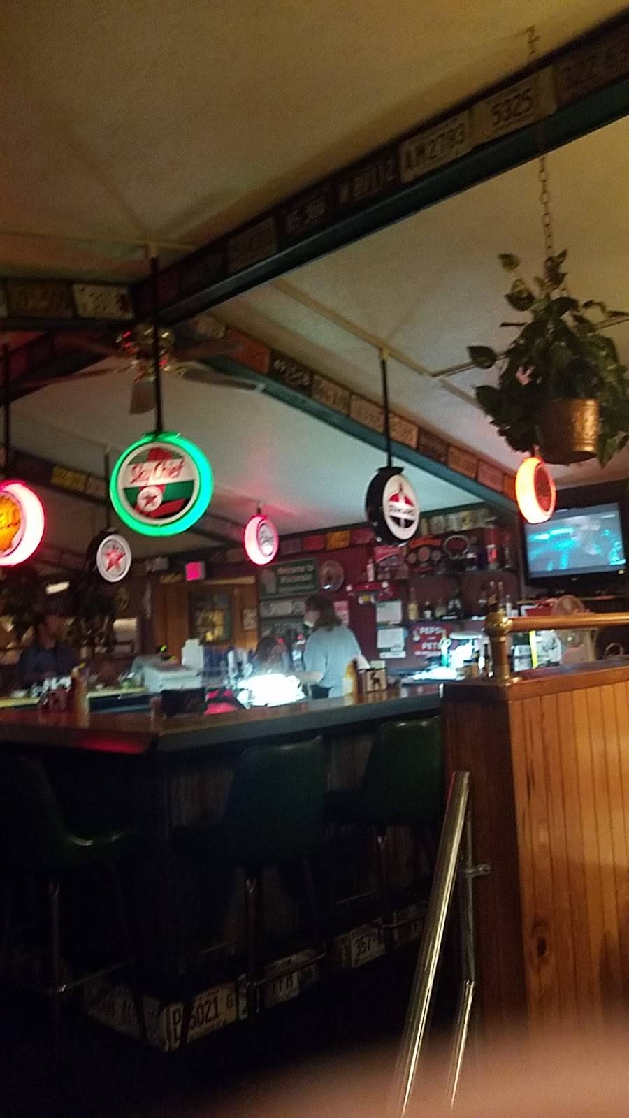 Cartunes Grill & Bar | restaurant | 2640 Prairie Ave, Beloit, WI 53511, USA | 6083623362 OR +1 608-362-3362