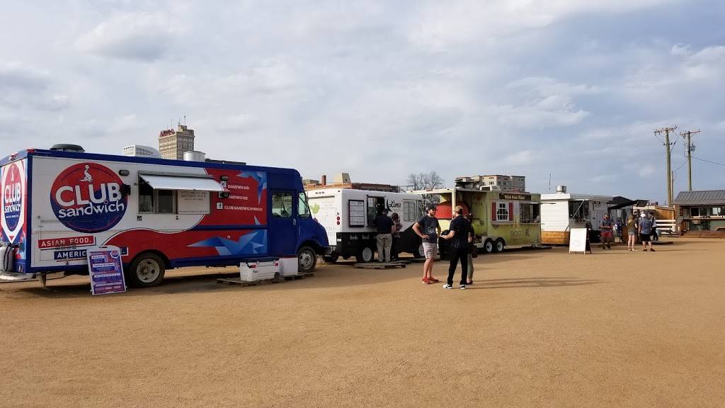 Club Sandwich Food Truck | restaurant | 601 Webster Ave, Waco, TX 76706, USA | 2543049424 OR +1 254-304-9424