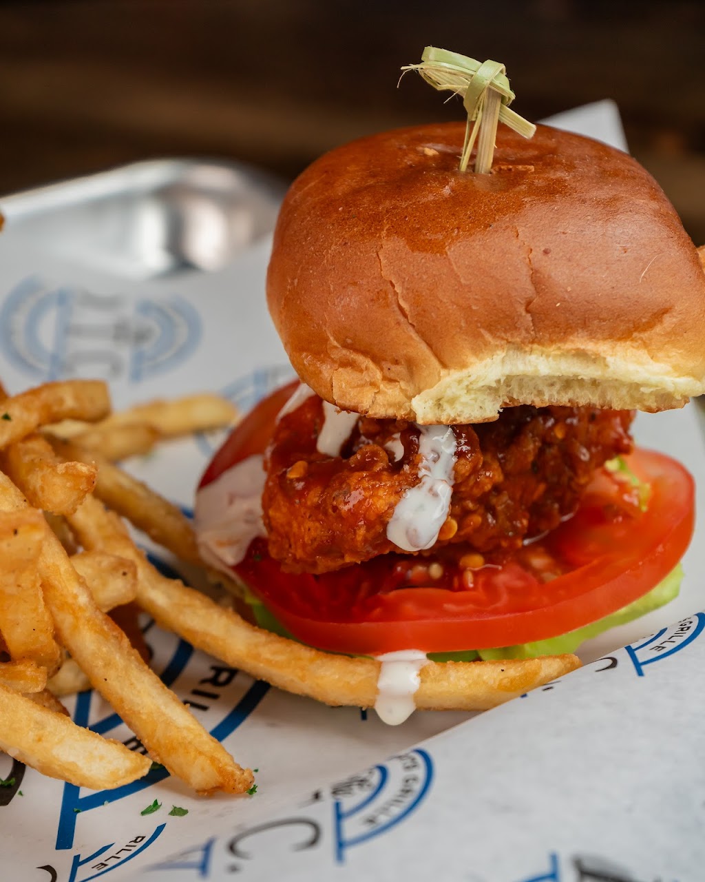 DTC Sports Grille | restaurant | 55 W Chicago St, Chandler, AZ 85225, USA | 4803971380 OR +1 480-397-1380