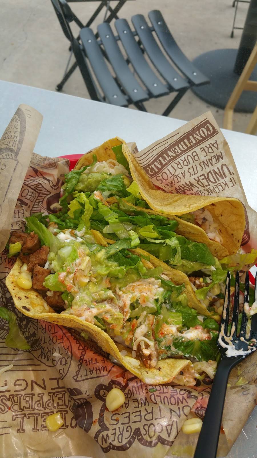 Chipotle Mexican Grill | restaurant | 2201 Abrams Rd, Dallas, TX 75214, USA | 2143773348 OR +1 214-377-3348