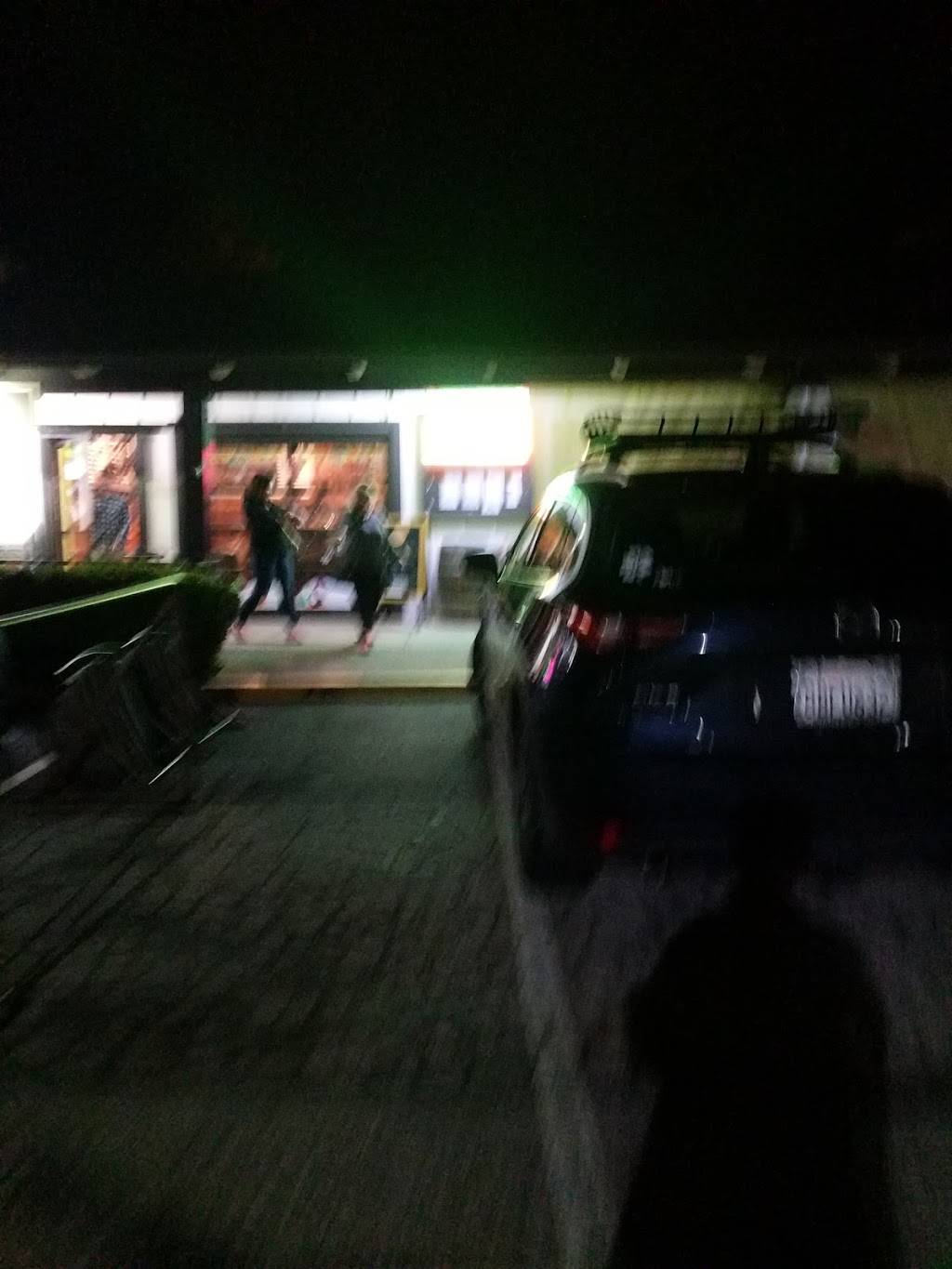 JTs Two Doors | restaurant | 18 #B, Victor Square, Scotts Valley, CA 95066, USA | 8314385008 OR +1 831-438-5008