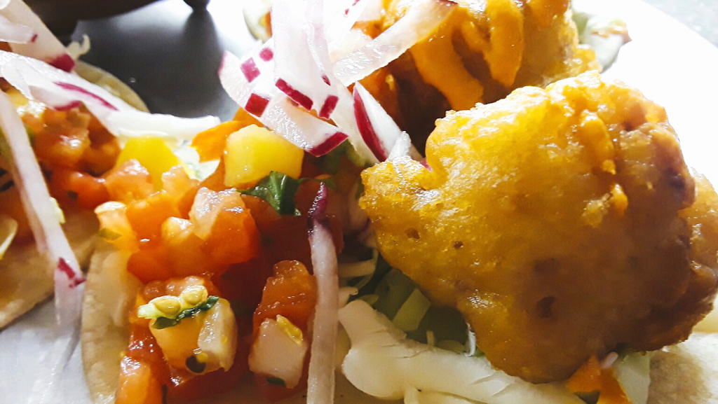 13 Tacos and Taps | restaurant | 10511 Shadowlawn Dr, Raleigh, NC 27614, USA | 9199007023 OR +1 919-900-7023