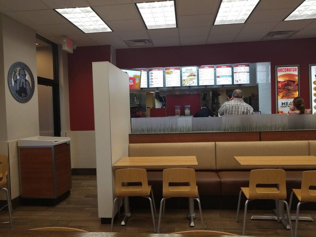 Wendys | restaurant | 2900 S, US-287, Corsicana, TX 75109, USA | 9038746000 OR +1 903-874-6000