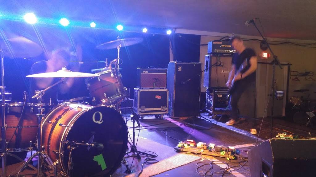 Moniraes Restaurant | restaurant | 688 County Rte 10, Pennellville, NY 13132, USA | 3156681248 OR +1 315-668-1248