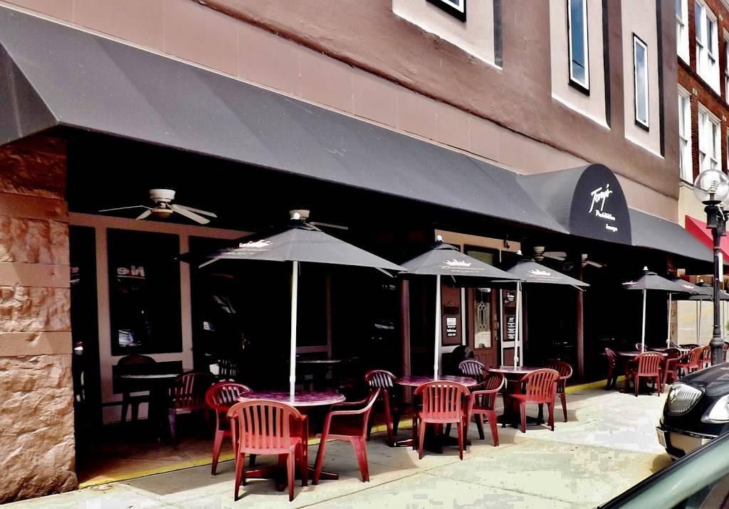 Tonys Restaurant & 3rd St. Cafe | restaurant | 312 Piasa St, Alton, IL 62002, USA | 6184628384 OR +1 618-462-8384