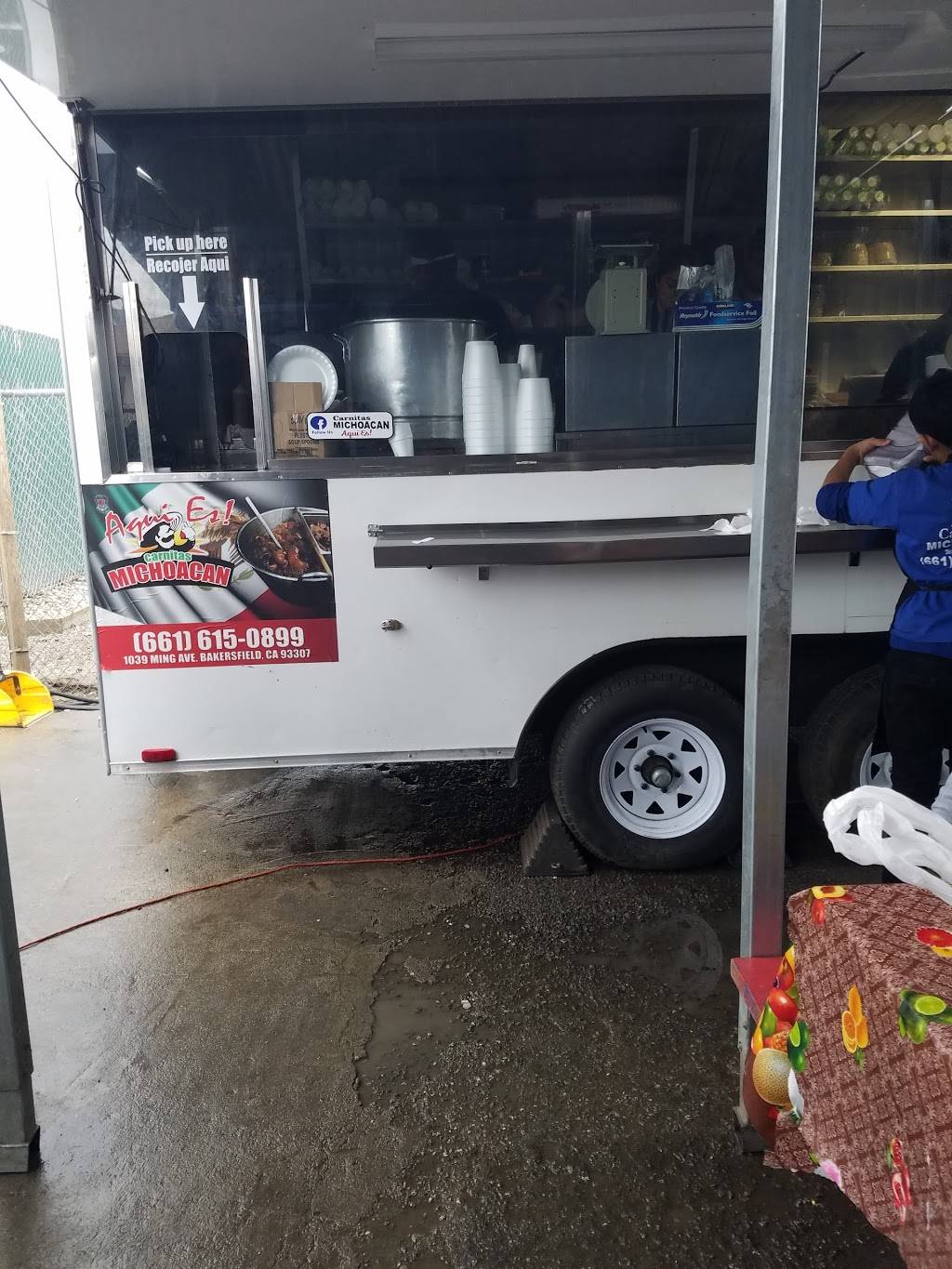 Carnitas Michoacan | restaurant | 1039 Ming Ave, Bakersfield, CA 93307, USA | 6617489977 OR +1 661-748-9977