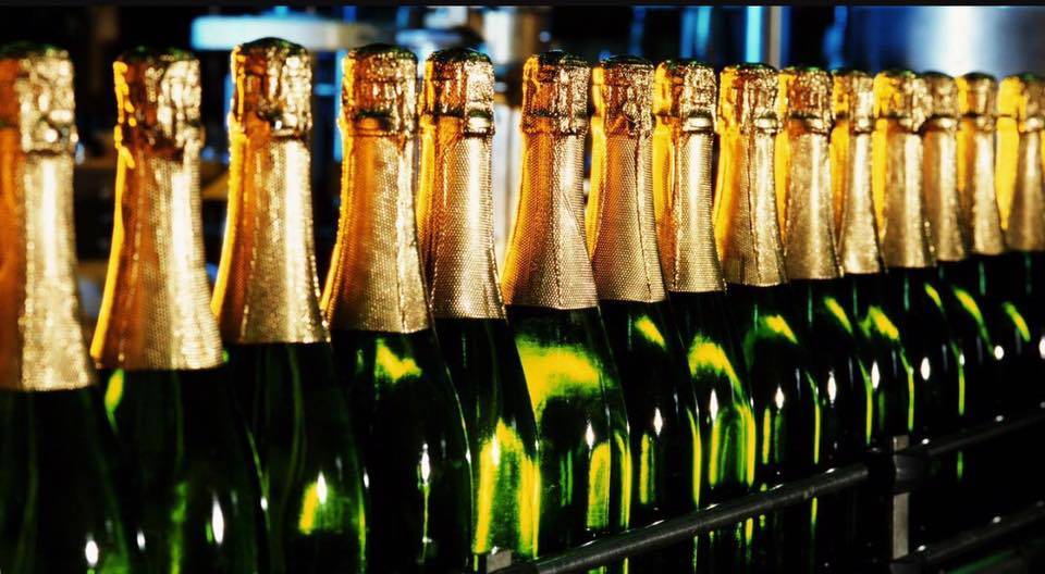 The Cape | restaurant | 150 20th St, Miami Beach, FL 33139, USA | 3055343800 OR +1 305-534-3800