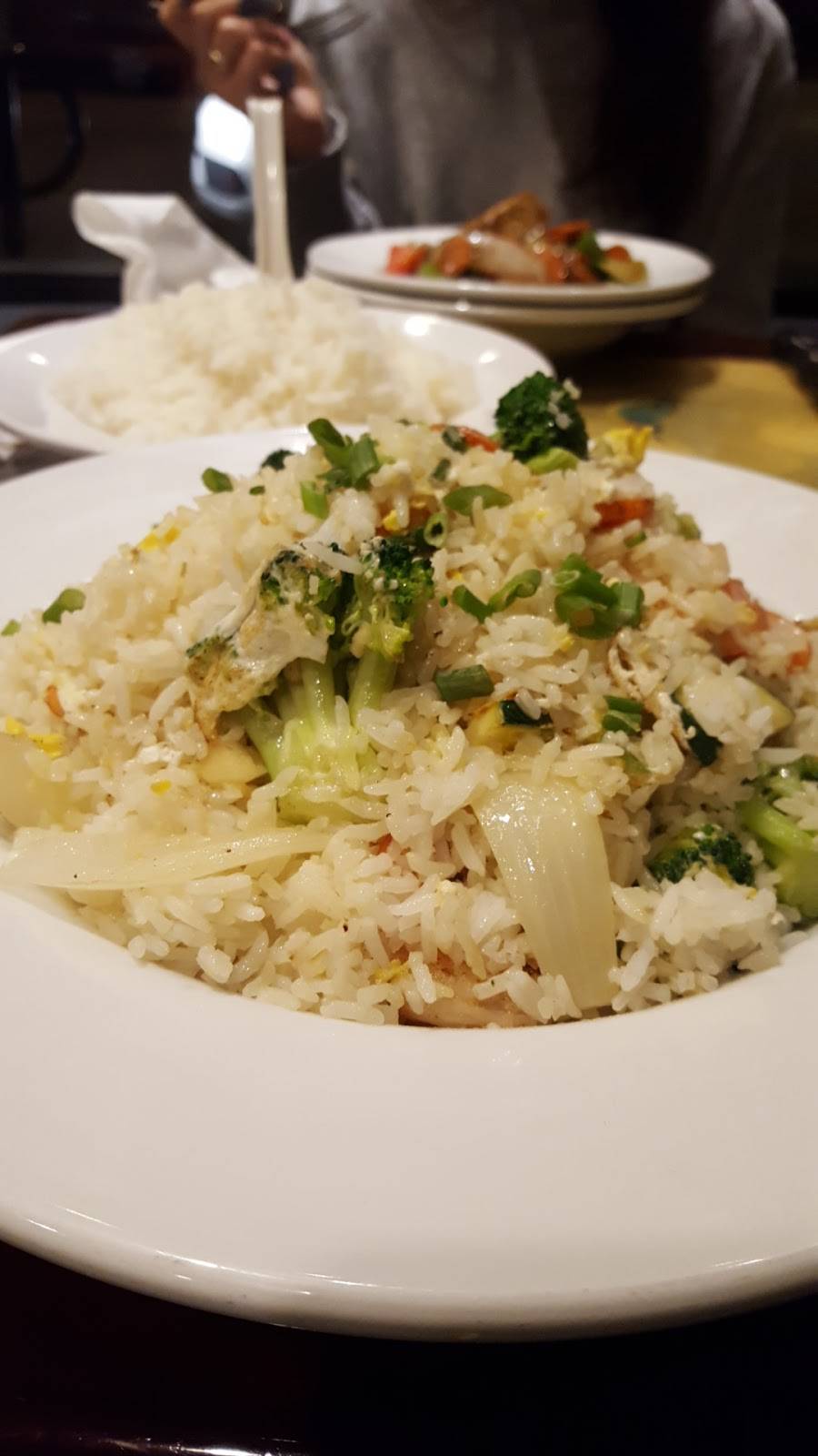 Bangkok Gardens | restaurant | 811 Cherry St, Columbia, MO 65201, USA | 5738743284 OR +1 573-874-3284