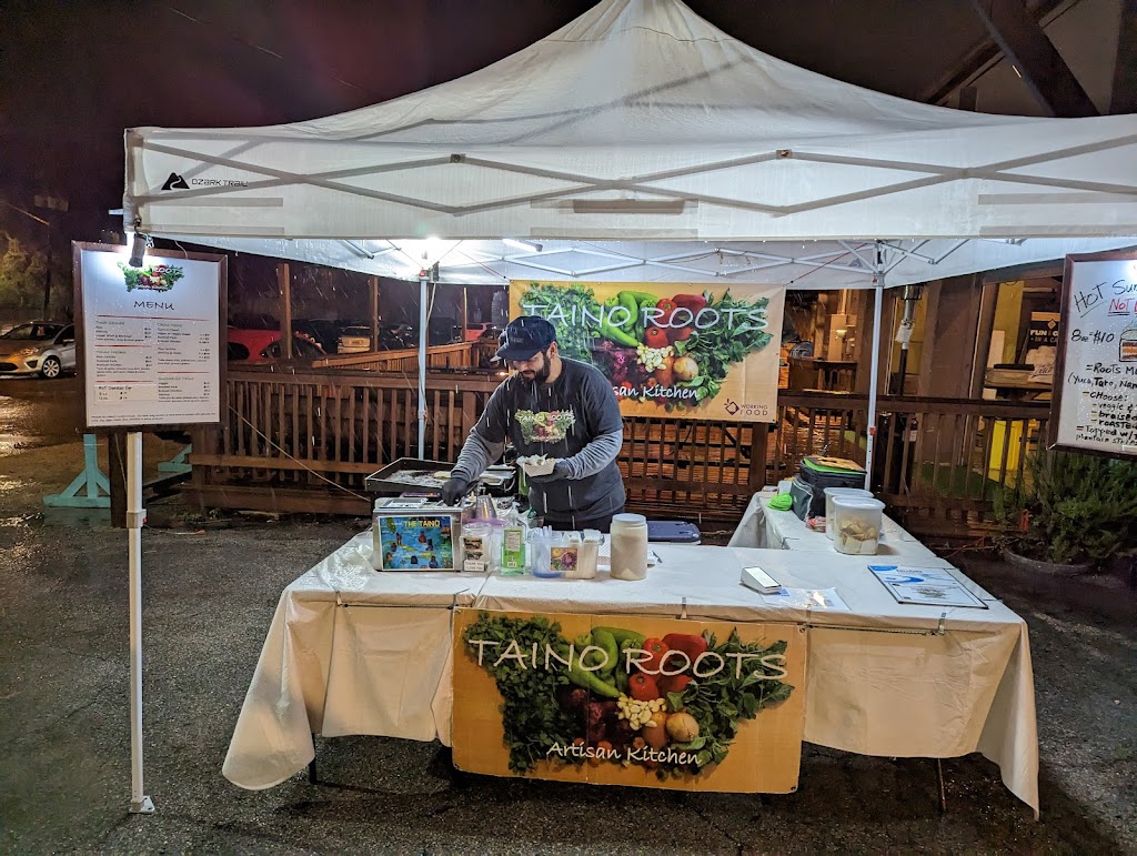 Taino Roots Artisan Kitchen | restaurant | 219 NW 10th Ave, Gainesville, FL 32601, USA | 7872254264 OR +1 787-225-4264