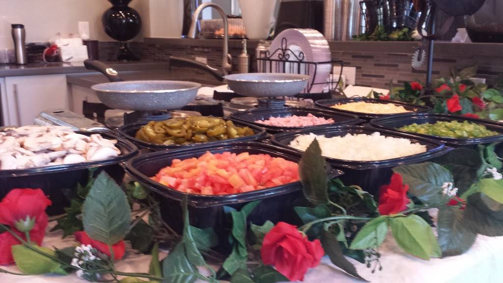 Chef Kings | restaurant | 800 N Shoreline Blvd, Corpus Christi, TX 78401, USA | 2818132319 OR +1 281-813-2319