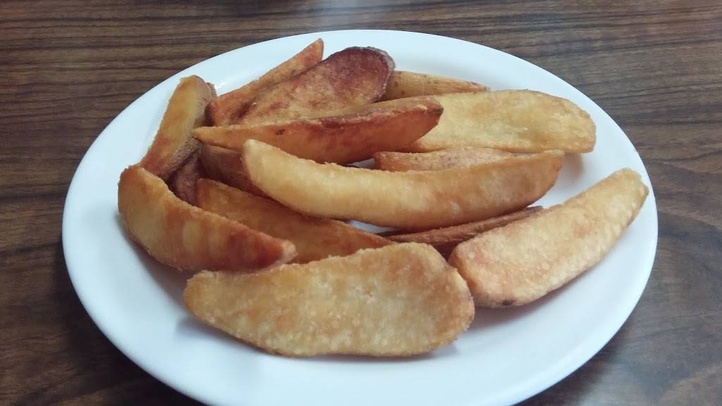 Roys BBQ & Burgers | restaurant | 25 Wabash St, Milan, MI 48160, USA | 7344391737 OR +1 734-439-1737