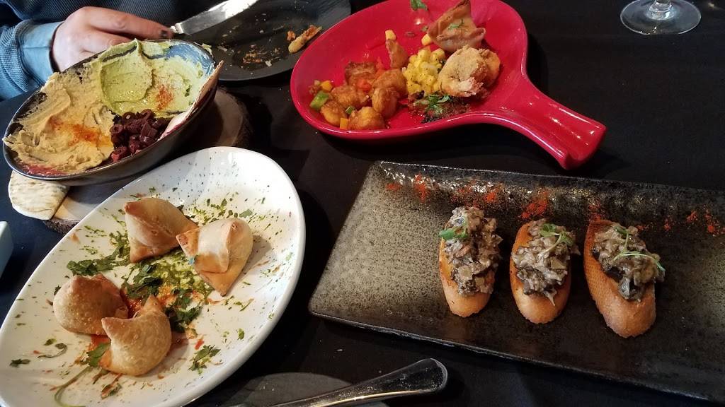 El Vics Kitchen | restaurant | 2445 Edgewater Dr, Orlando, FL 32804, USA | 4076748131 OR +1 407-674-8131