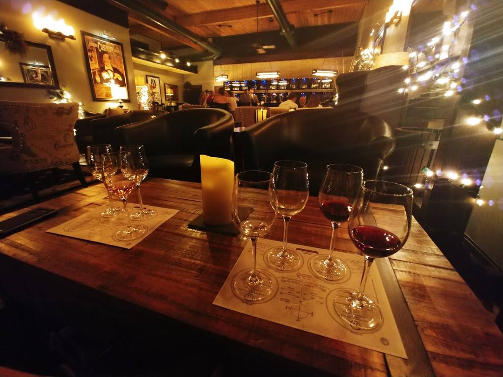 CRUSH Wine Bar Ltd. | restaurant | 3031-103 Valley Ave, Winchester, VA 22601, USA | 5405500103 OR +1 540-550-0103