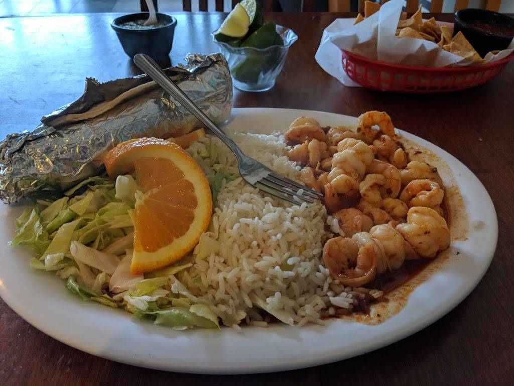 Mariscos Puerto Vallarta | restaurant | 7121 Monterey Rd, Gilroy, CA 95020, USA | 4088489700 OR +1 408-848-9700