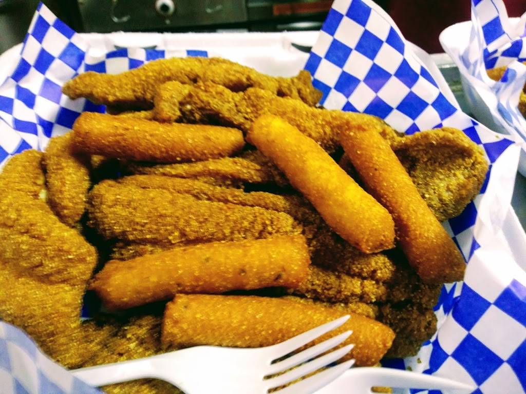 Pappys Catfish & Oyster Bar | restaurant | 831 N Belt Line Rd, Irving, TX 75061, USA | 9727907650 OR +1 972-790-7650