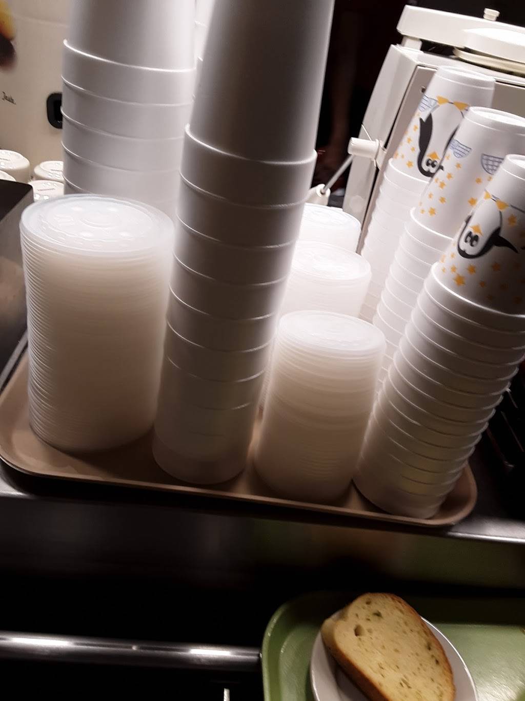 Piccadilly | restaurant | 5272 Mt Moriah View, Memphis, TN 38115, USA | 9017948201 OR +1 901-794-8201