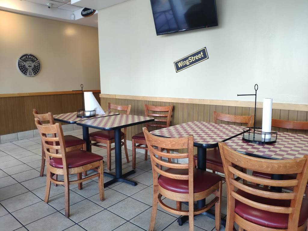 Pizza Hut | meal takeaway | 6602 Collins Ave, Miami Beach, FL 33141, USA | 3058618900 OR +1 305-861-8900