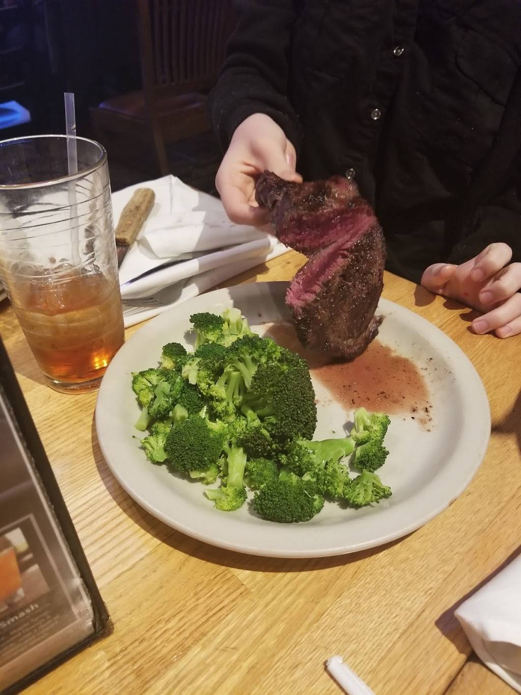 Raffertys Restaurant & Bar of Elizabethtown | restaurant | 2000 N Dixie Hwy, Elizabethtown, KY 42701, USA | 2703600871 OR +1 270-360-0871