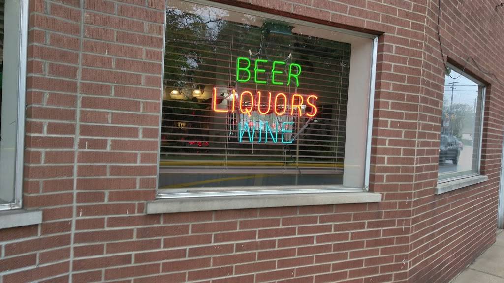 Cavalier Inn | restaurant | 735 Gostlin St, Hammond, IN 46327, USA | 2199339314 OR +1 219-933-9314