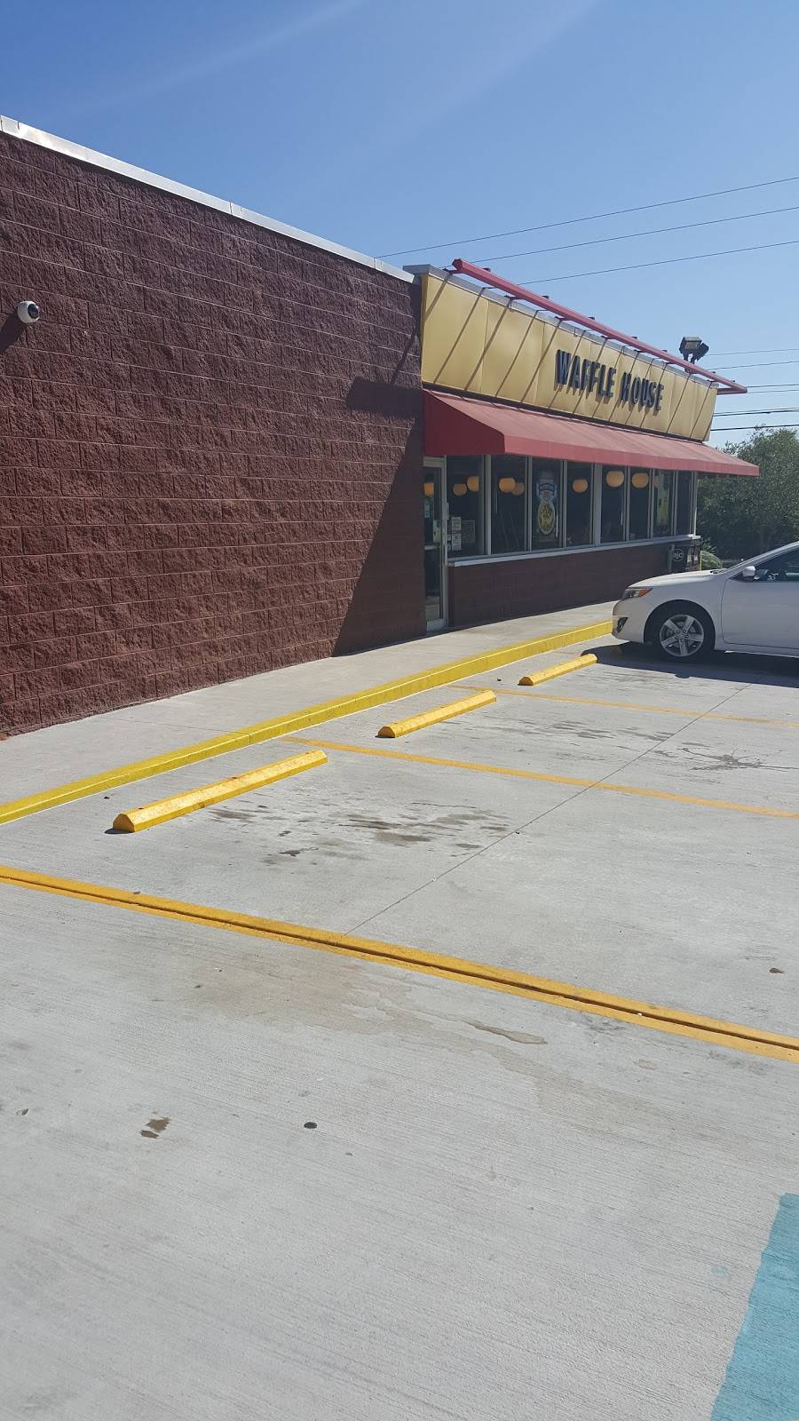 Waffle House | meal takeaway | 1625 Ball Ground Hwy, Canton, GA 30114, USA | 7707200252 OR +1 770-720-0252