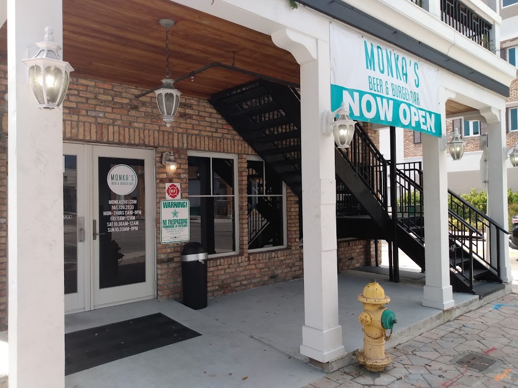Monkas Beer and Burger Bar | restaurant | 921 Lake Ave, Lake Worth, FL 33460, USA | 5617202930 OR +1 561-720-2930