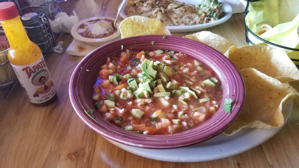 Crossroads Restaurant | restaurant | 2602 S 4th Ave, Tucson, AZ 85713, USA | 5206240395 OR +1 520-624-0395