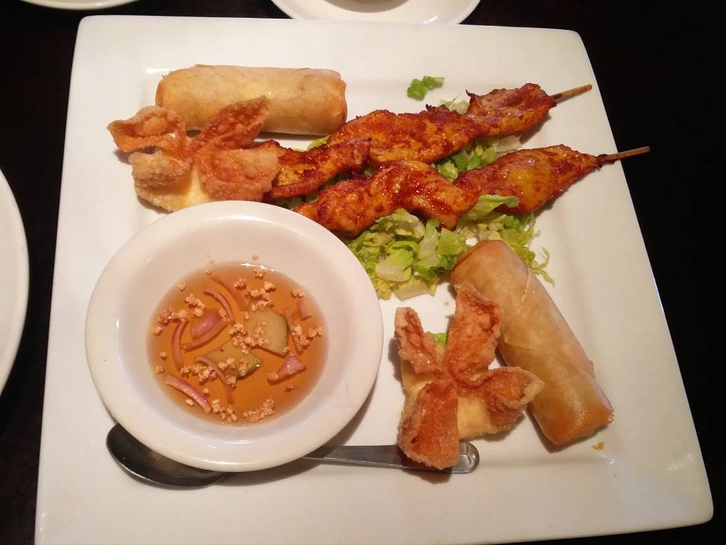 Bings Asian Bistro | restaurant | 13731 Fm 1097 Rd W #800, Willis, TX 77318, USA | 9368908868 OR +1 936-890-8868