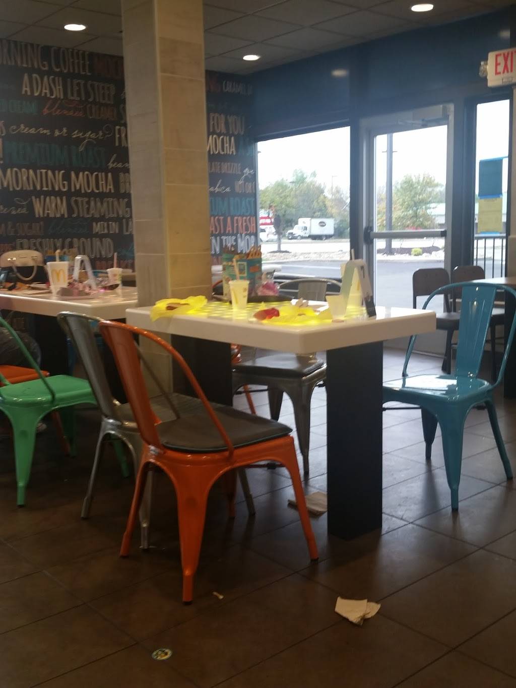 McDonalds | cafe | 7890 Mexico Rd, St Peters, MO 63376, USA | 6363975510 OR +1 636-397-5510