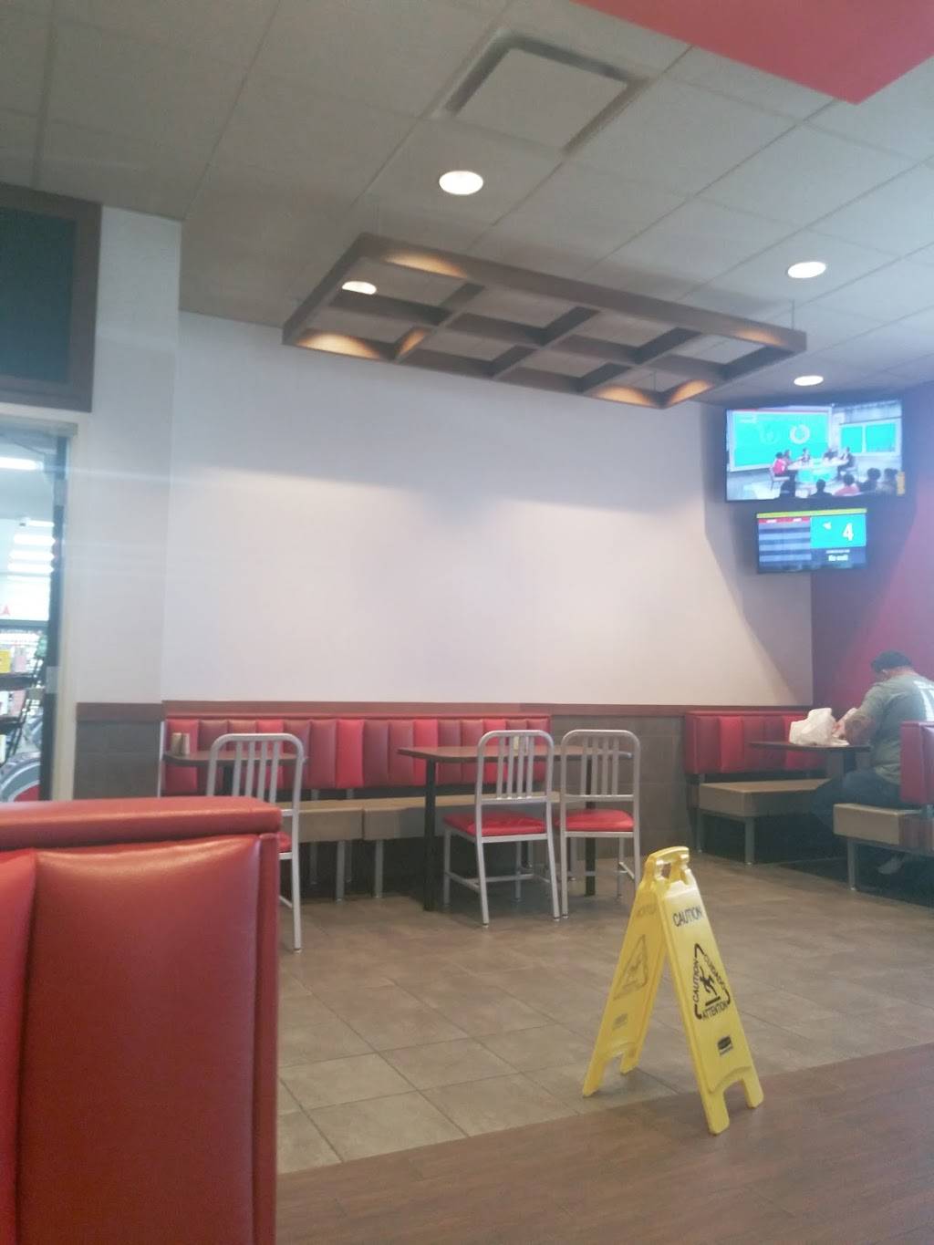 Arbys | restaurant | 6168 N Scenic Hwy, Bastian, VA 24314, USA | 2766881478 OR +1 276-688-1478