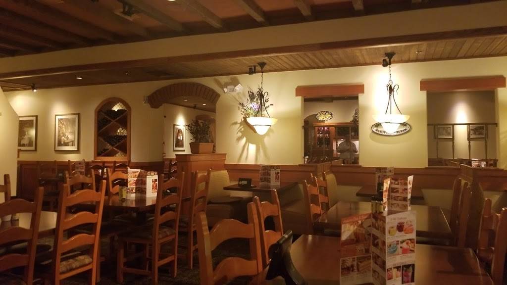 Olive Garden Italian Restaurant | meal takeaway | 2501 W Happy Valley Rd, Phoenix, AZ 85085, USA | 6234344664 OR +1 623-434-4664