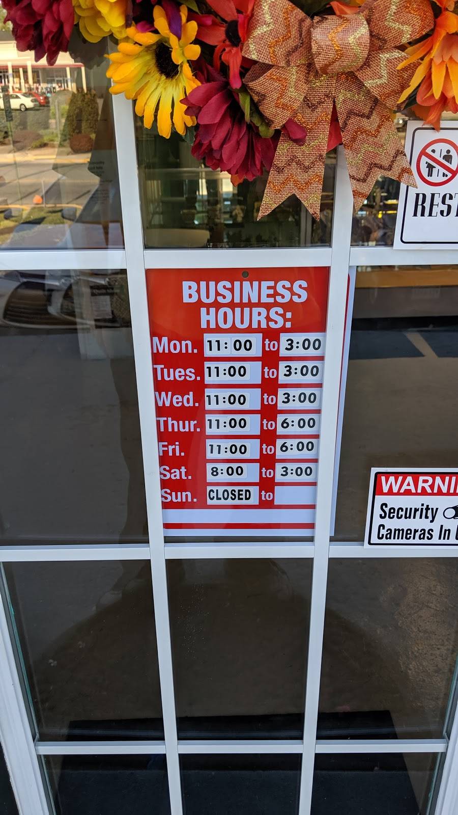 Christos | restaurant | 154 N Madison Rd, Orange, VA 22960, USA | 5404069230 OR +1 540-406-9230