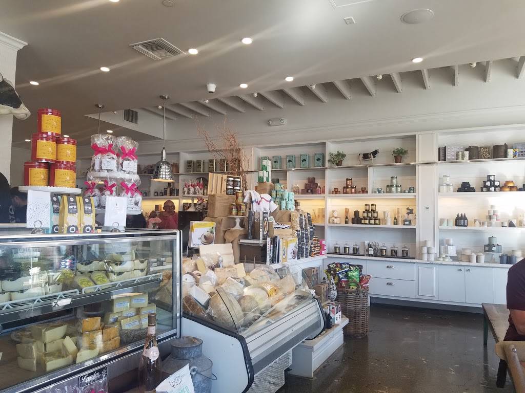 Olive & Thyme | restaurant | 3821 W Riverside Dr, Burbank, CA 91505, USA | 8185571560 OR +1 818-557-1560