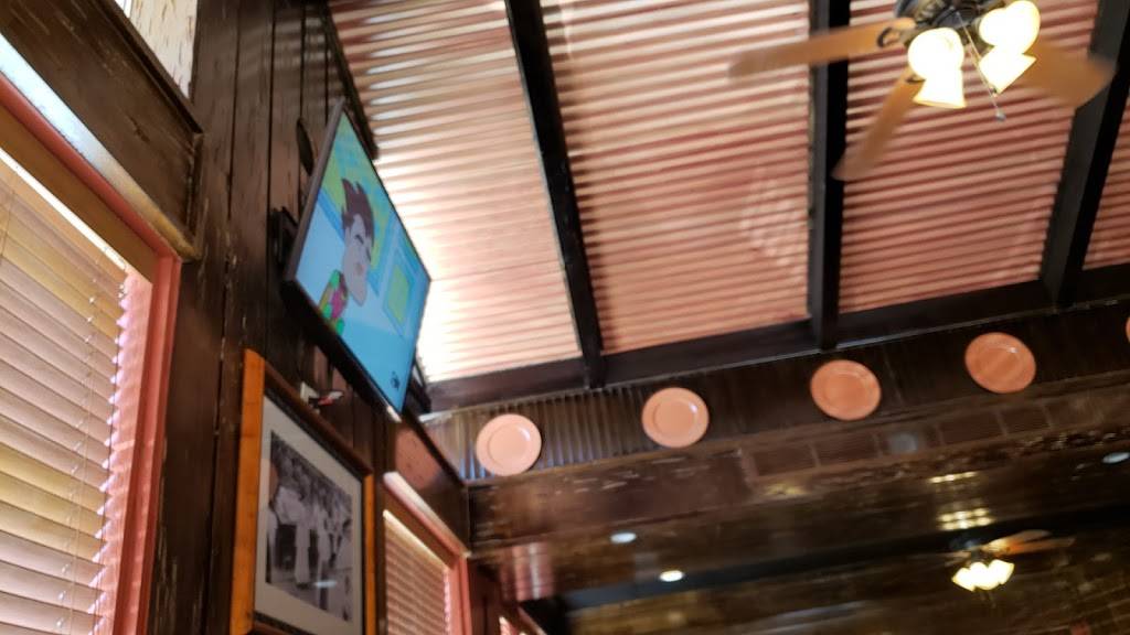 Silver Springs Pizza | restaurant | 5545 E Silver Springs Blvd, Silver Springs, FL 34488, USA | 3523045160 OR +1 352-304-5160