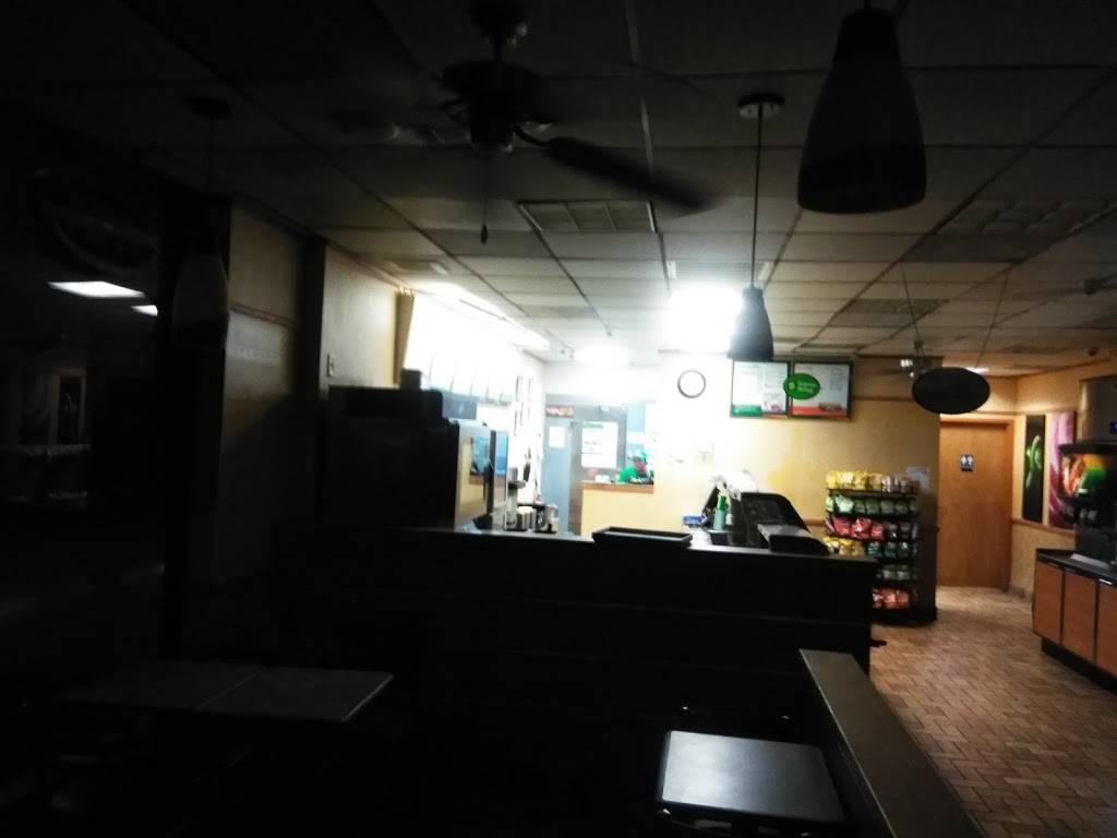 Subway Restaurants | restaurant | 9601B Chimney Rock Rd #1, Houston, TX 77096, USA | 7137260833 OR +1 713-726-0833