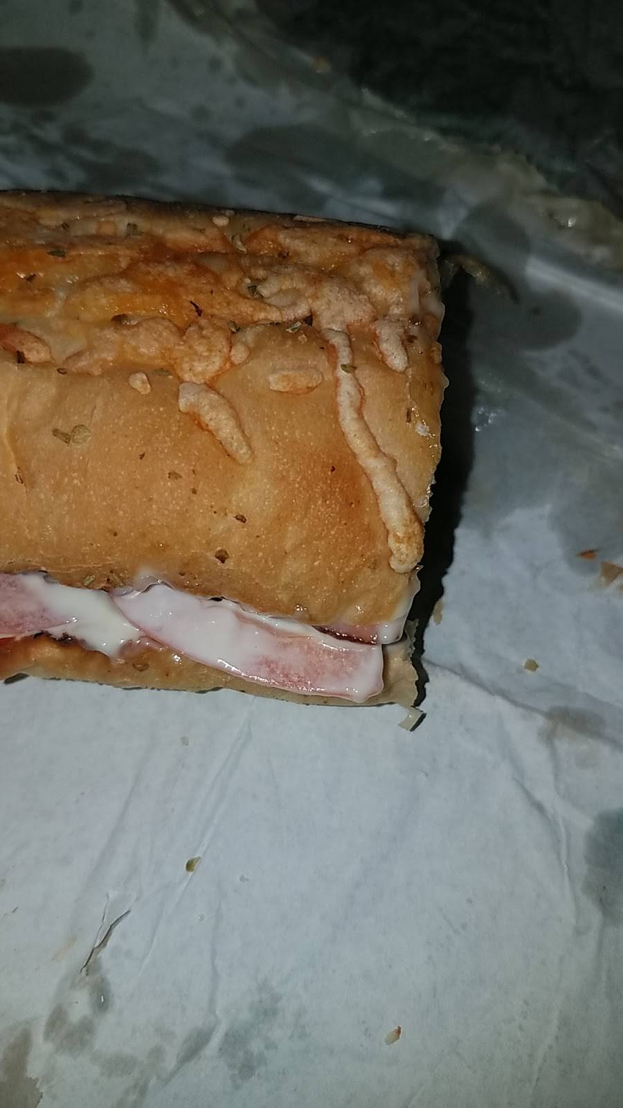 Subway | restaurant | 2620 W Michigan Ave, Kalamazoo, MI 49006, USA | 2693443149 OR +1 269-344-3149