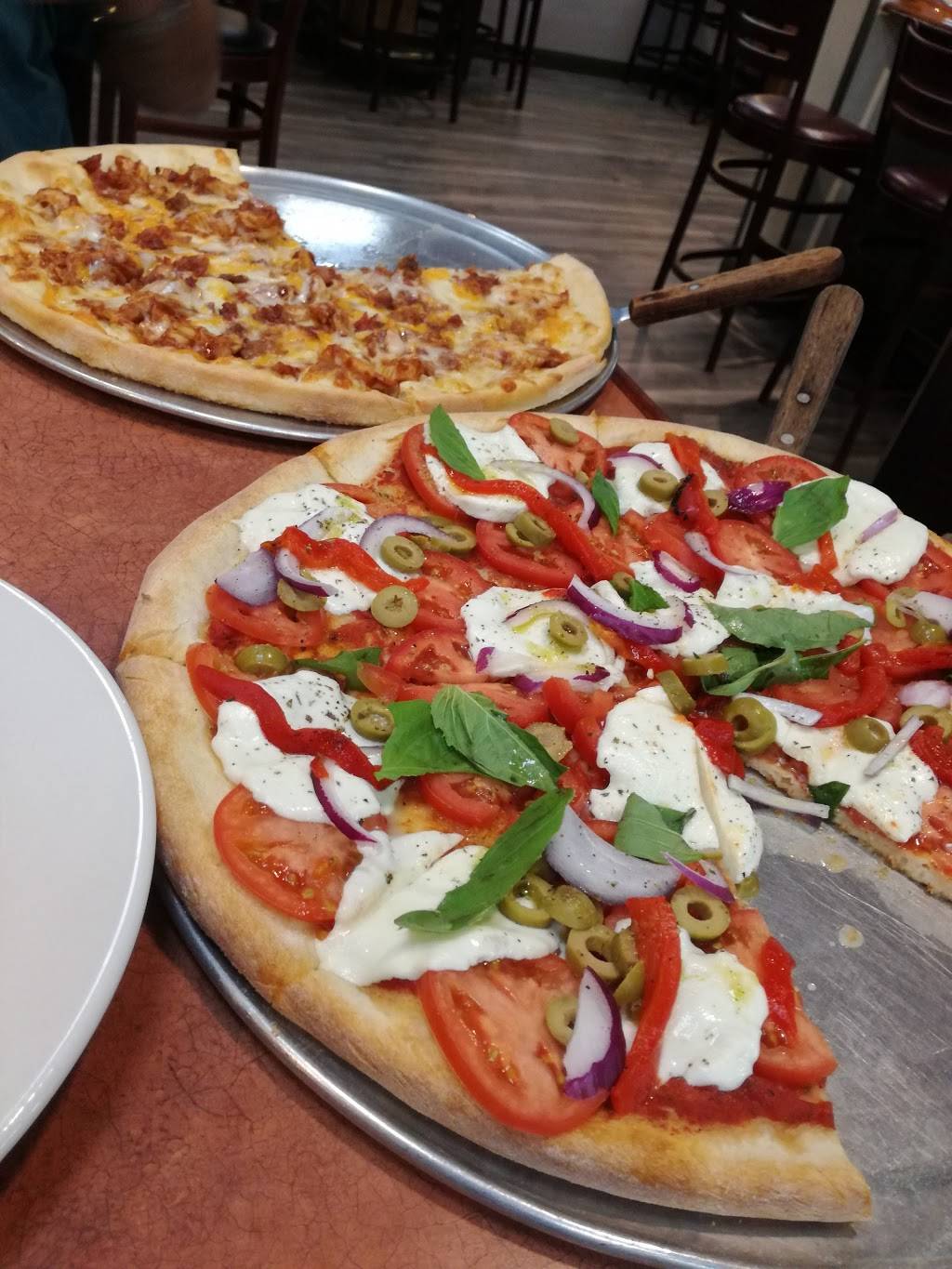 Pizza Di Roma West | restaurant | 439 Grand Canyon Dr, Madison, WI 53719, USA | 6088411610 OR +1 608-841-1610