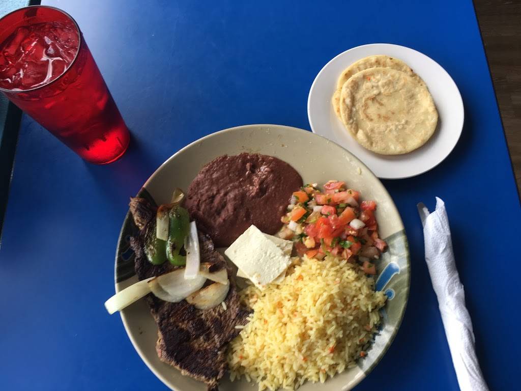 El Pulgarcito Restaurant & Bar | restaurant | 4950-G, S Orange Blossom Trail, Orlando, FL 32839, USA | 4076414352 OR +1 407-641-4352