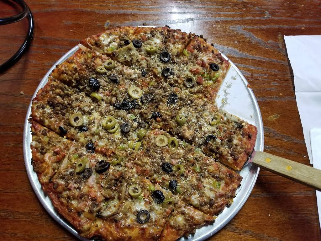 Sir Pizza | restaurant | 907 Herchel St, Burns, TN 37029, USA | 6154468585 OR +1 615-446-8585