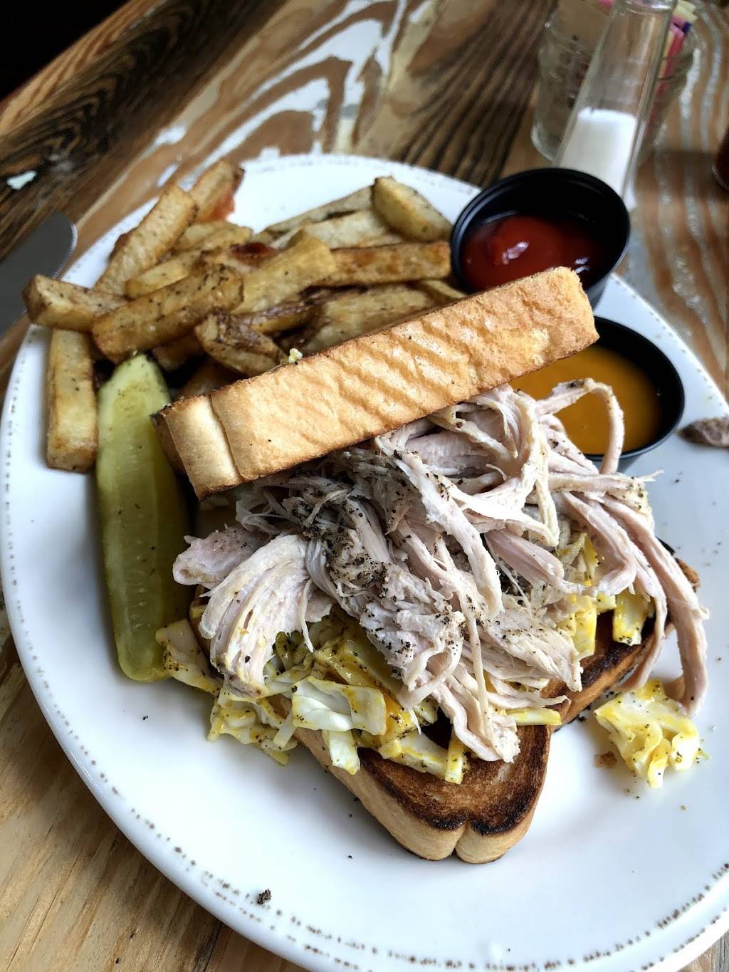 The Southern Porch | restaurant | 62 N Main St, Alpharetta, GA 30009, USA | 4704481006 OR +1 470-448-1006