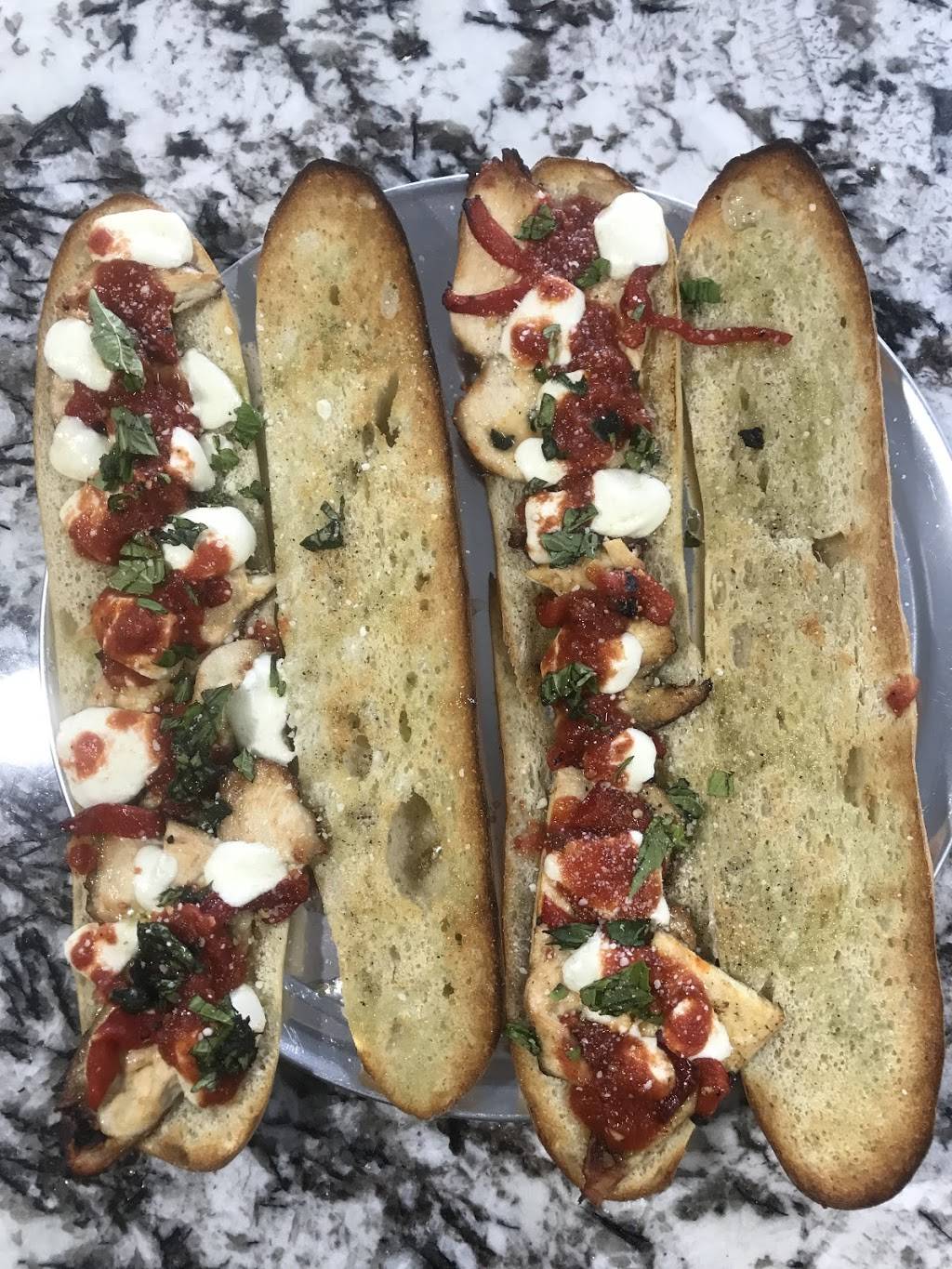 Salucci’s Brick Oven Pizza | restaurant | 38 S Atlantic Ave, Cocoa Beach, FL 32931, USA | 3216132304 OR +1 321-613-2304